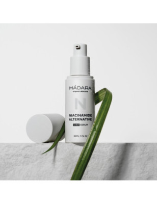 Sérum Botanique Alternatif Niacinamide 5 en 1 – Éclat et uniformité