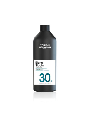 Oxydant huile 30 volumes Blond Studio spécifique poudres 9 tons