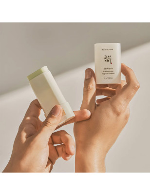 Stick Solaire Mat SPF 50+ Matte Sun Stick : Armoise + Camélia